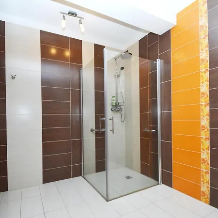 Spacious House With Enclosed Garden In * Lomnice nad Lužnicí